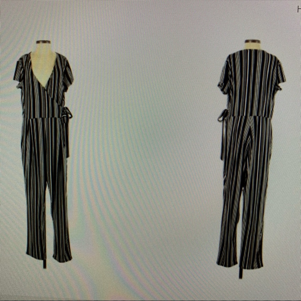 Derek Heart Black And White Stripe Jumpsuit 3x